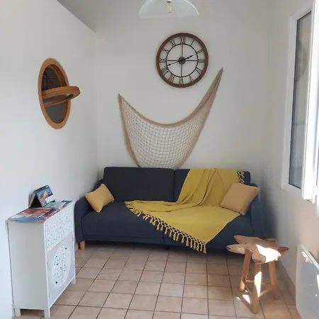 Hyper Centre, Petite Maison A 50 M De La Plage Et Commerces Гостевой дом *