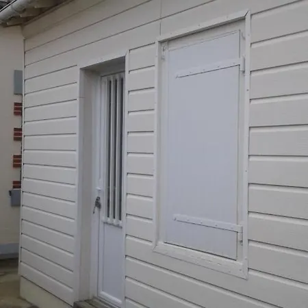 Hyper Centre, Petite Maison A 50 M De La Plage Et Commerces * Ла-Бернери-ан-Рец