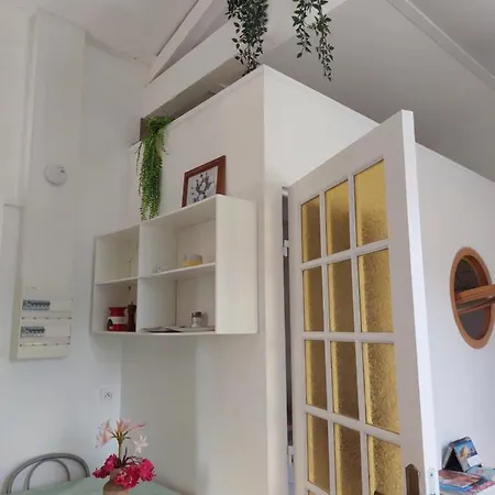 Hyper Centre, Petite Maison A 50 M De La Plage Et Commerces Гостевой дом *